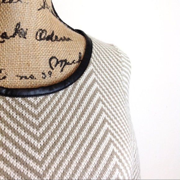 SOLDMud Pie Long Sleeve Tunic Sweater Dress - N533 - Picture 2 of 6